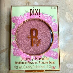 Brand new Pixi by Petra glow white powder, radiance powder ￼